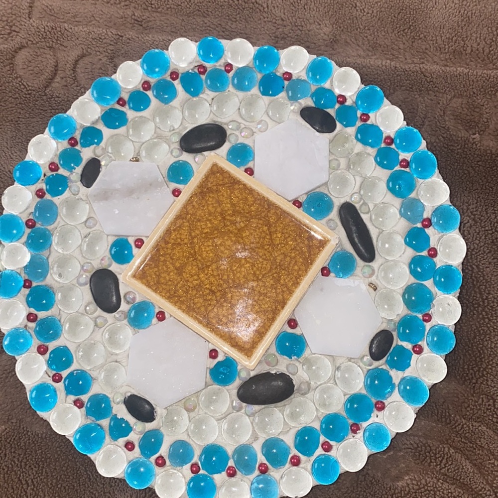 Homemade mosaic plate